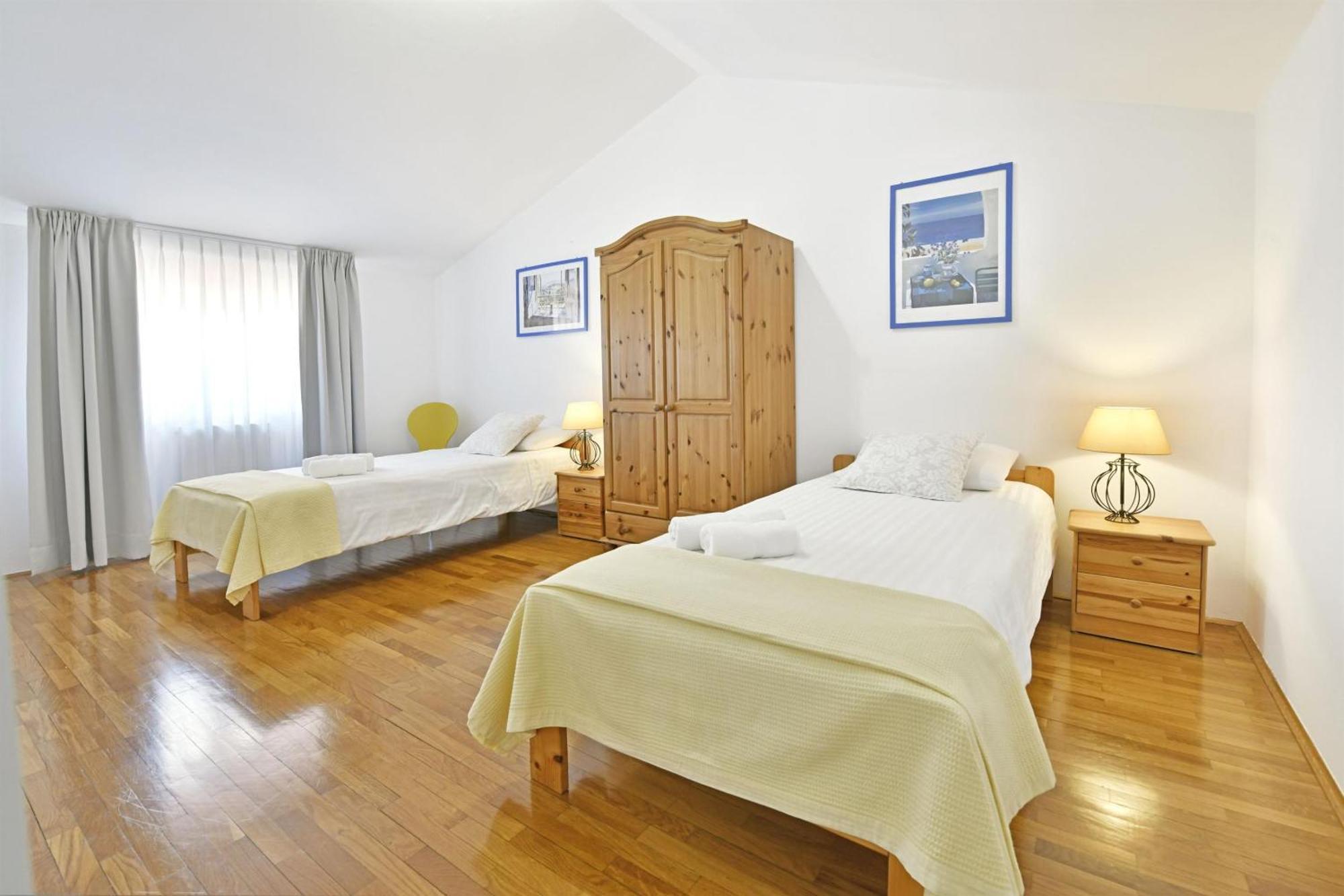 Gloria Apartmán